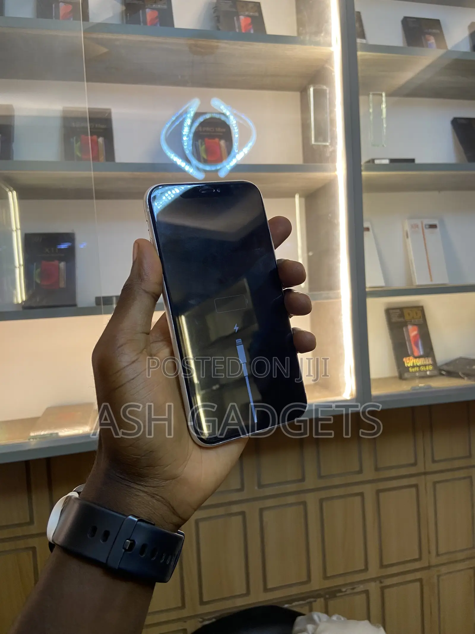 Apple iPhone XR 128 GB White
