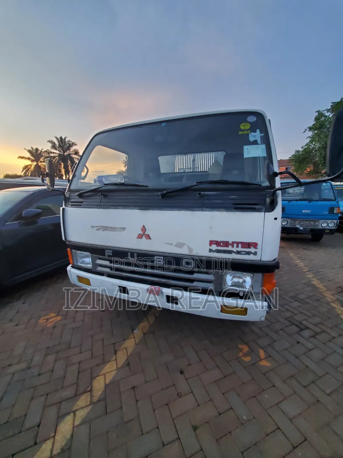 Mitsubishi DUMP truck 2014 White