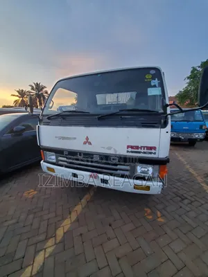 Mitsubishi DUMP truck 2014 White