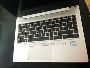 Laptop HP EliteBook 840 G5 8GB Intel Core i5 SSD 250GB