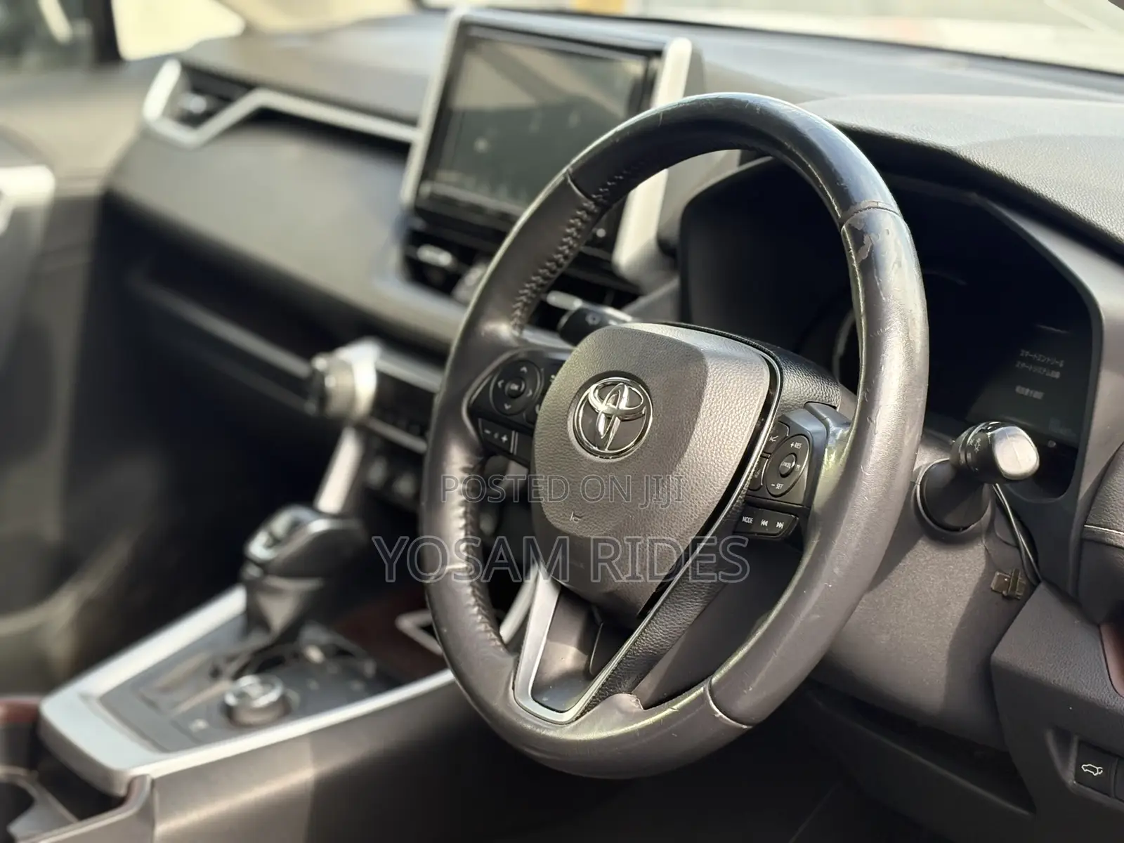 Toyota RAV4 Adventure 2019 White