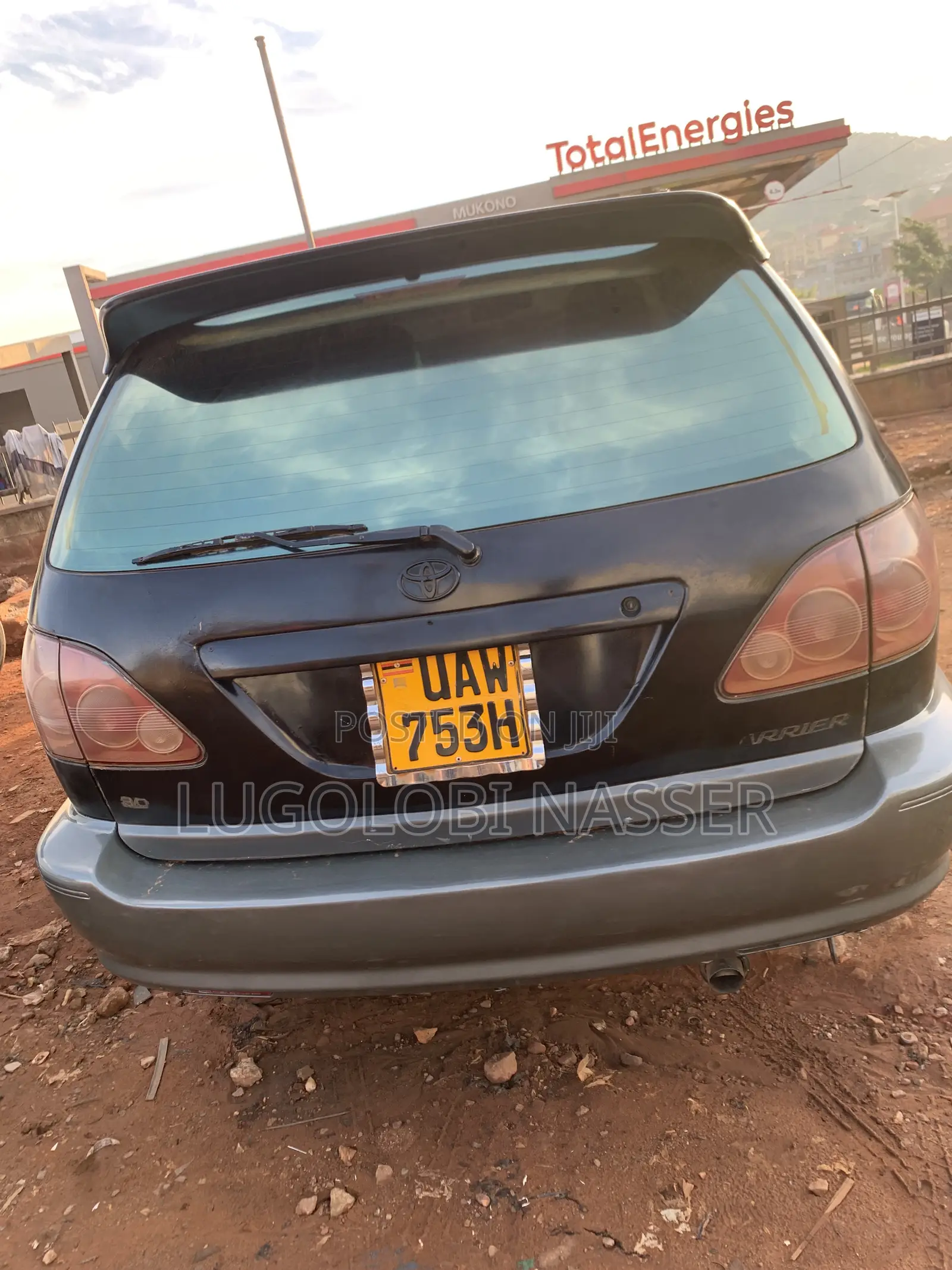 Toyota Harrier 2.2 16V 2000 Black