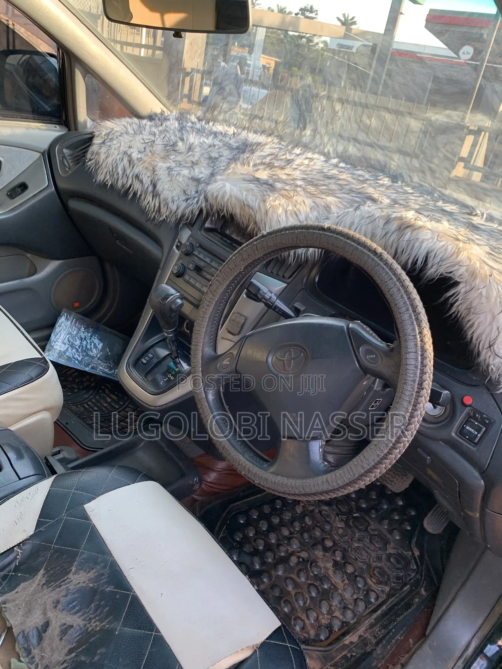 Toyota Harrier 2.2 16V 2000 Black