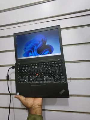 New Laptop Lenovo ThinkPad X270 4GB Intel Core i5 SSD 128GB