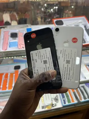 Apple iPhone XR 64 GB Black