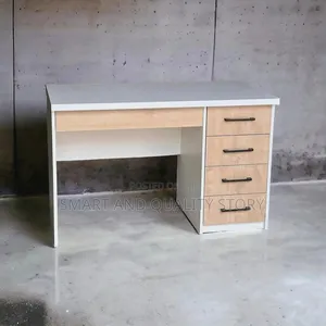 Office Table/Office Desk/Work Table Reading Desk Ct39