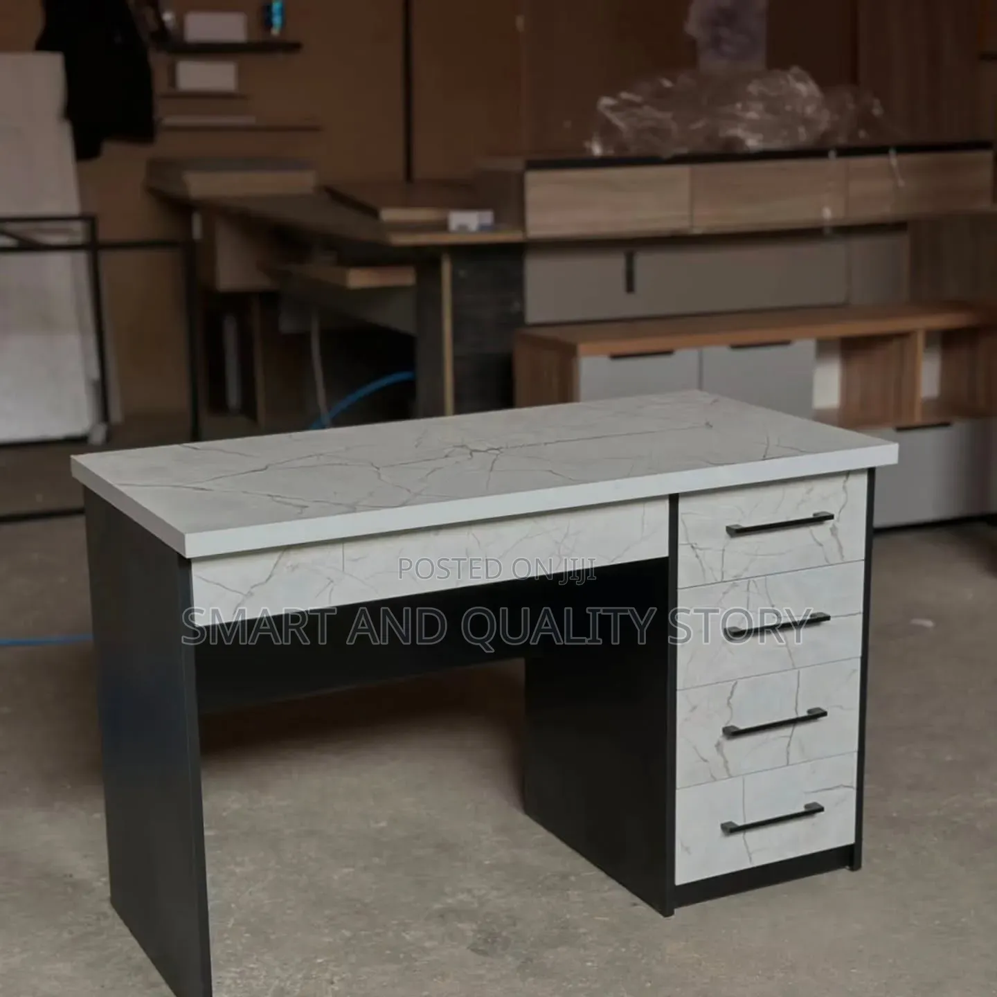 Office Table/Office Desk/Work Table Reading Desk Ct39