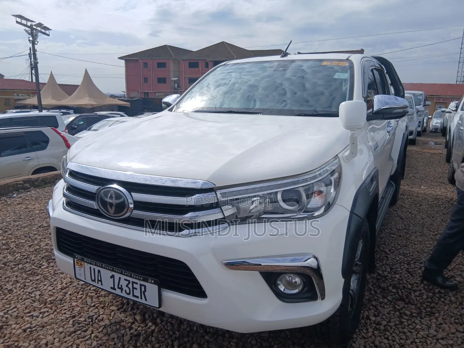 Toyota Hilux 2018 White