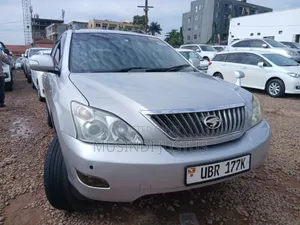 Toyota Harrier 2010 Silver