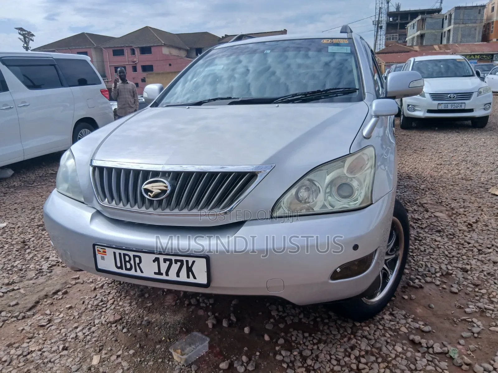 Toyota Harrier 2010 Silver