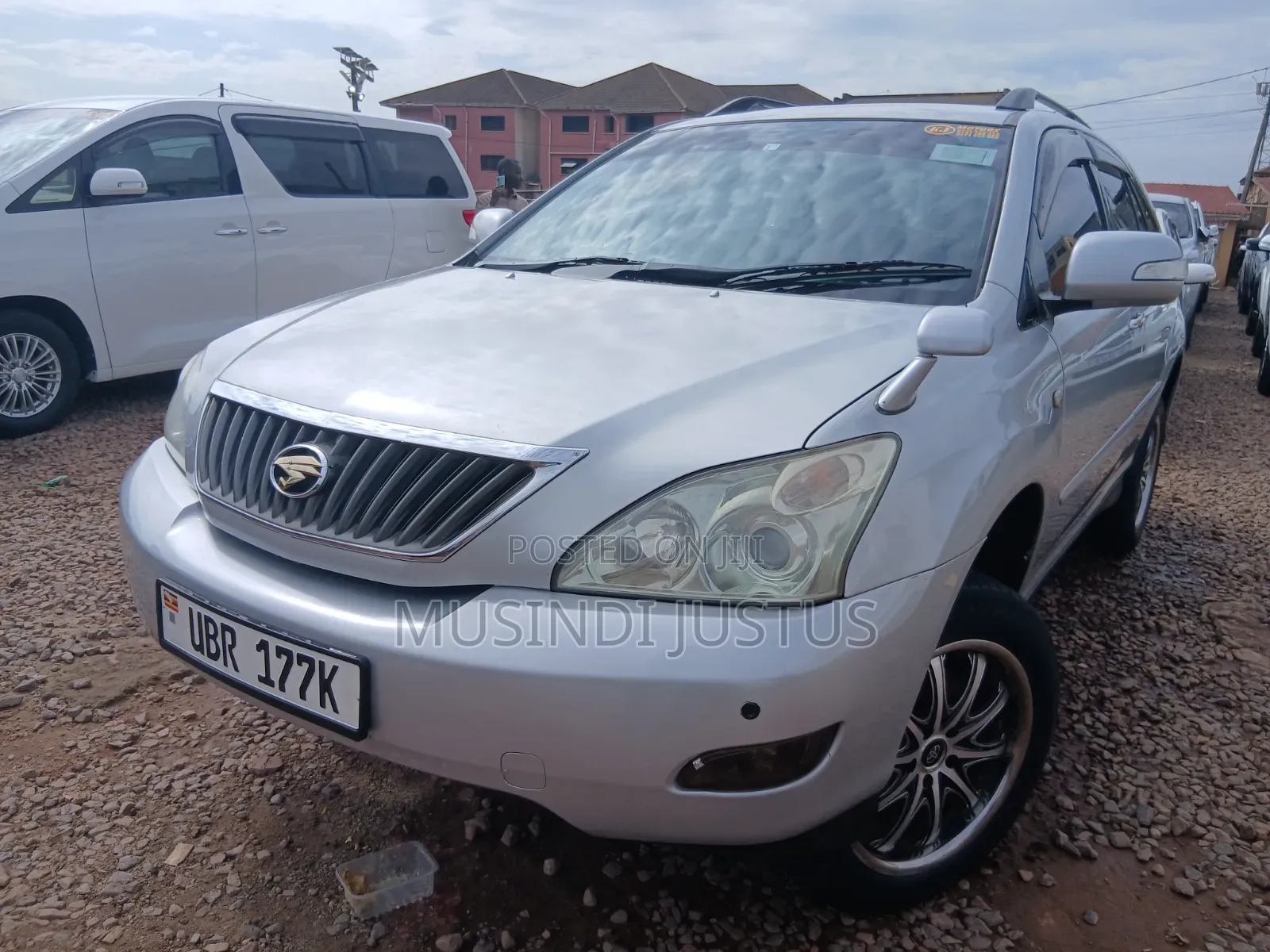 Toyota Harrier 2010 Silver