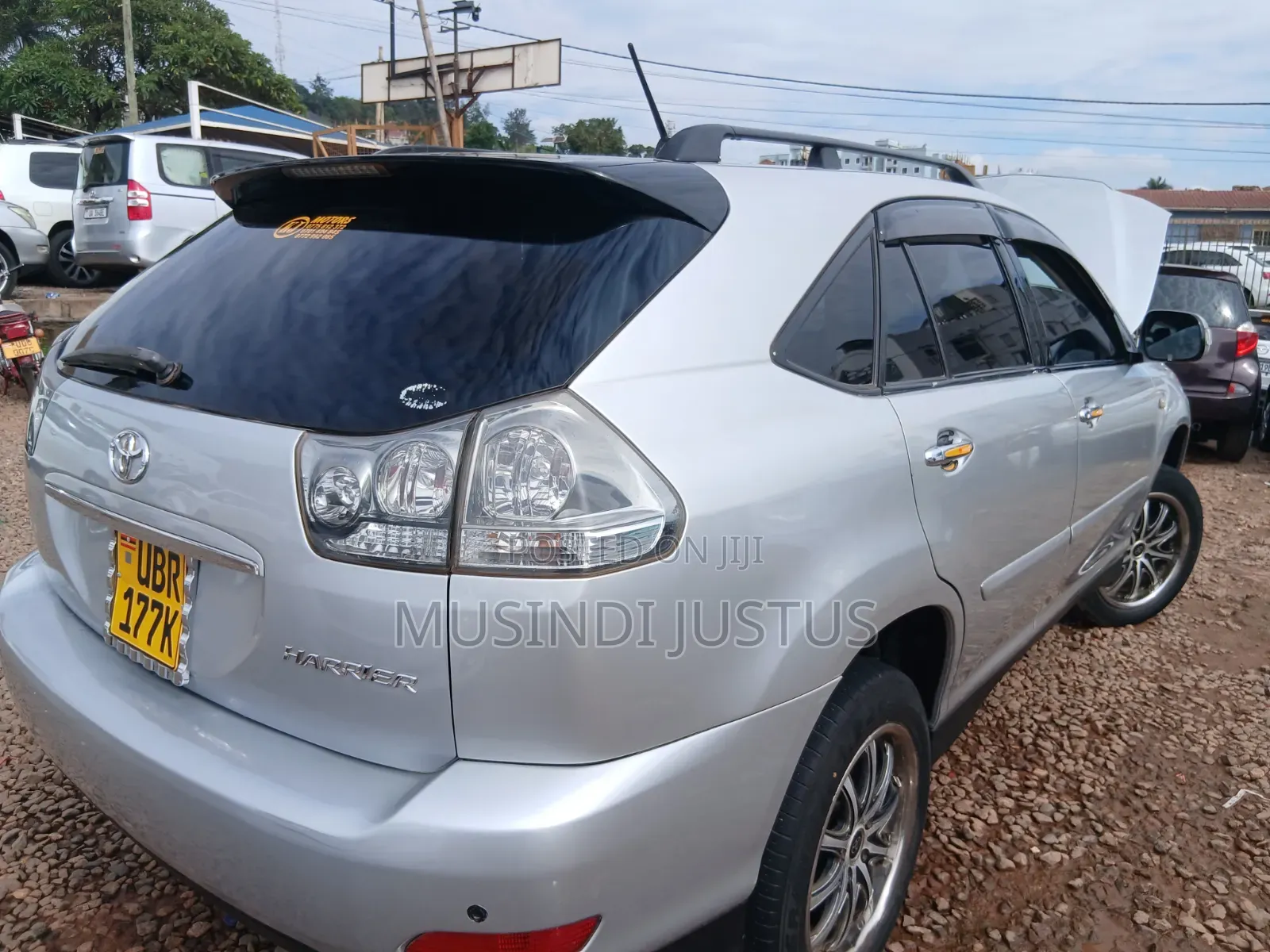 Toyota Harrier 2010 Silver