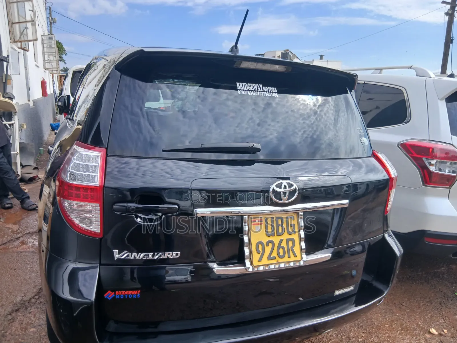 Toyota Vanguard 2010 Black
