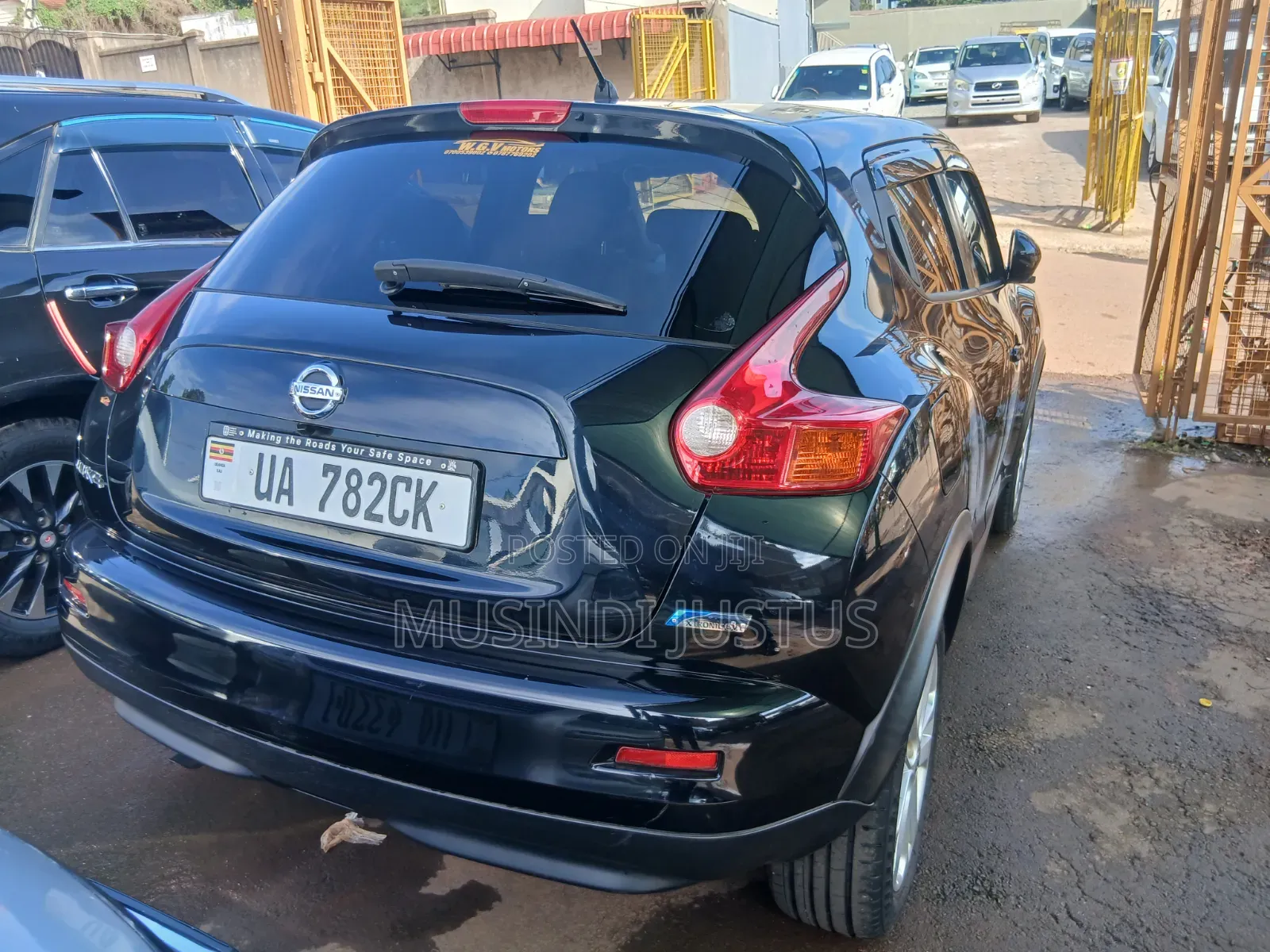 Nissan Juke 2011 Black