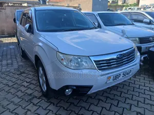 Subaru Forester 2009 White