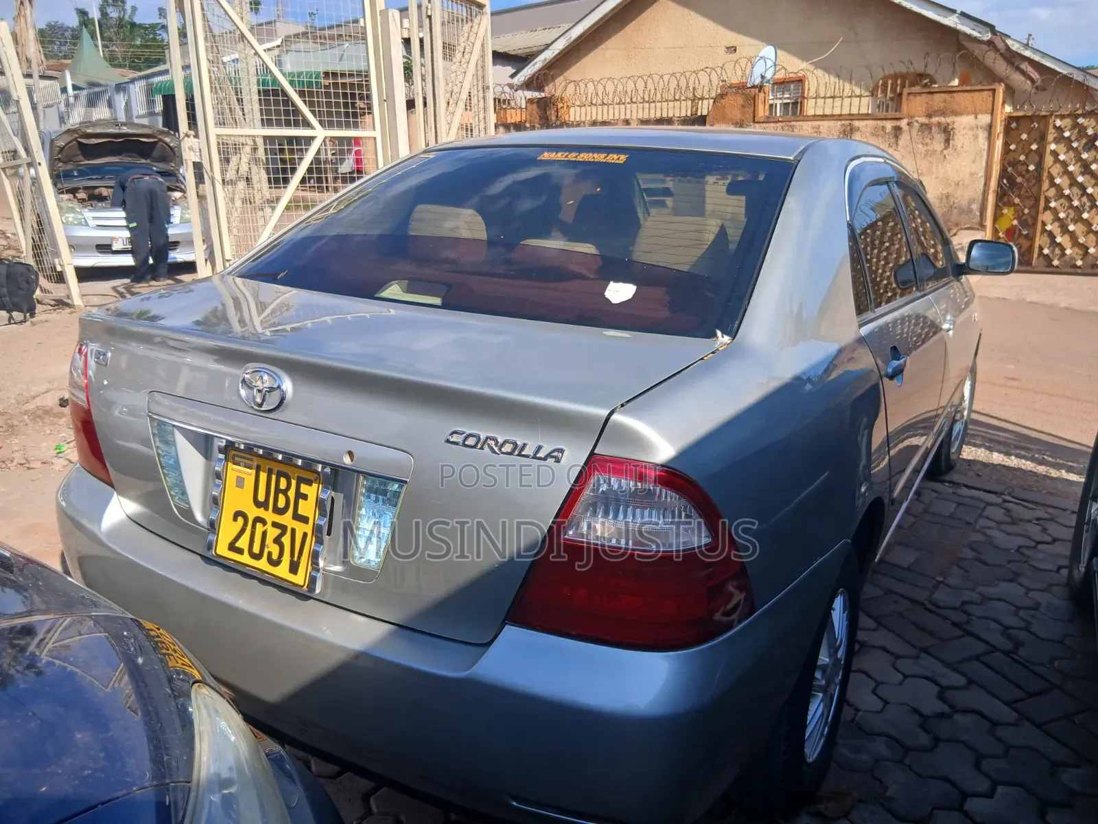 Toyota Corolla 2006 Gold