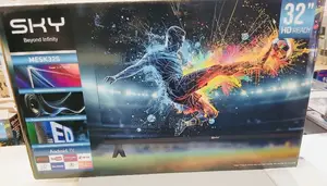 SKY 32 Inches Smart TV