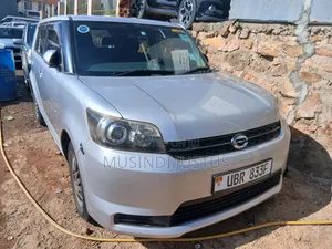 Toyota Corolla Rumion 2011 Silver