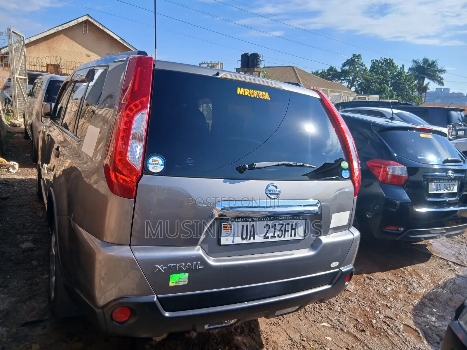 Nissan X-Trail 2011 Gray