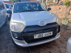Toyota Probox 2016 Silver