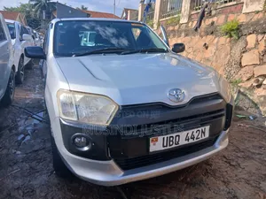 Toyota Probox 2016 Silver