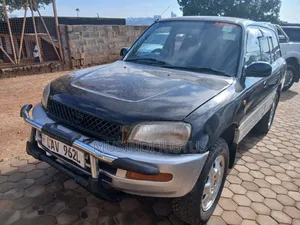 Toyota RAV4 Automatic 2000 Black