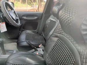 Toyota RAV4 Automatic 2000 Black