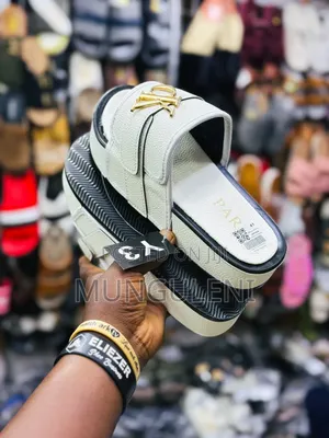High Quality Shoes