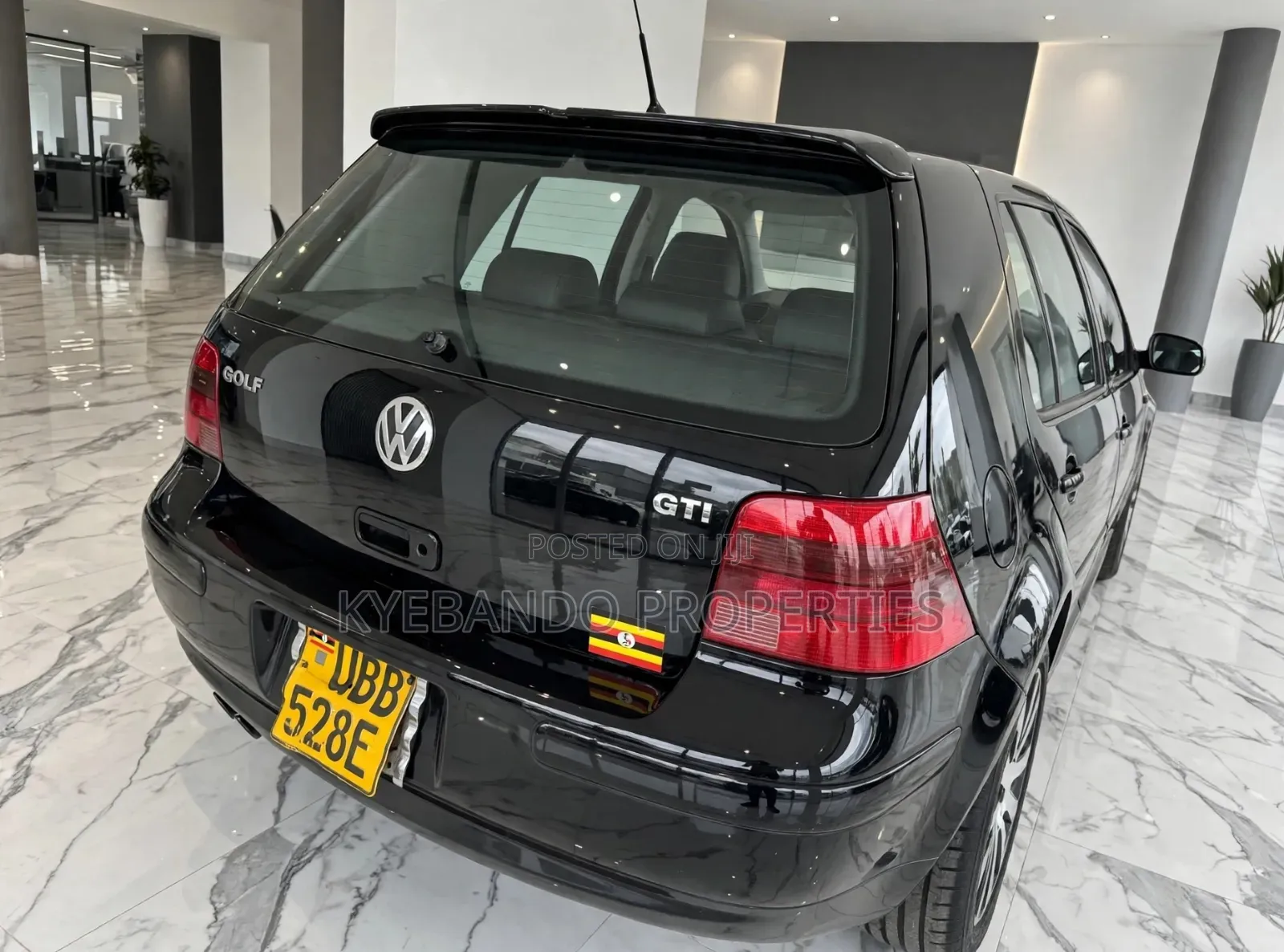 Volkswagen Golf 2.0 FSI Comfortline 2004 Black