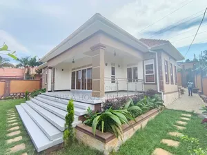 4bdrm Bungalow in Mbalwa Estate, Kira for sale