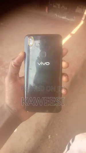 Vivo Y93 32 GB Black