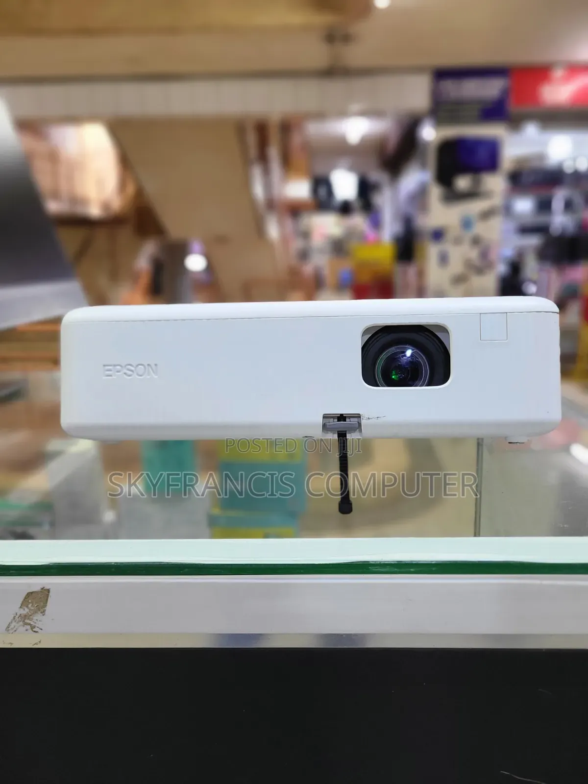 Epson Project Co-Wo1 Looking New