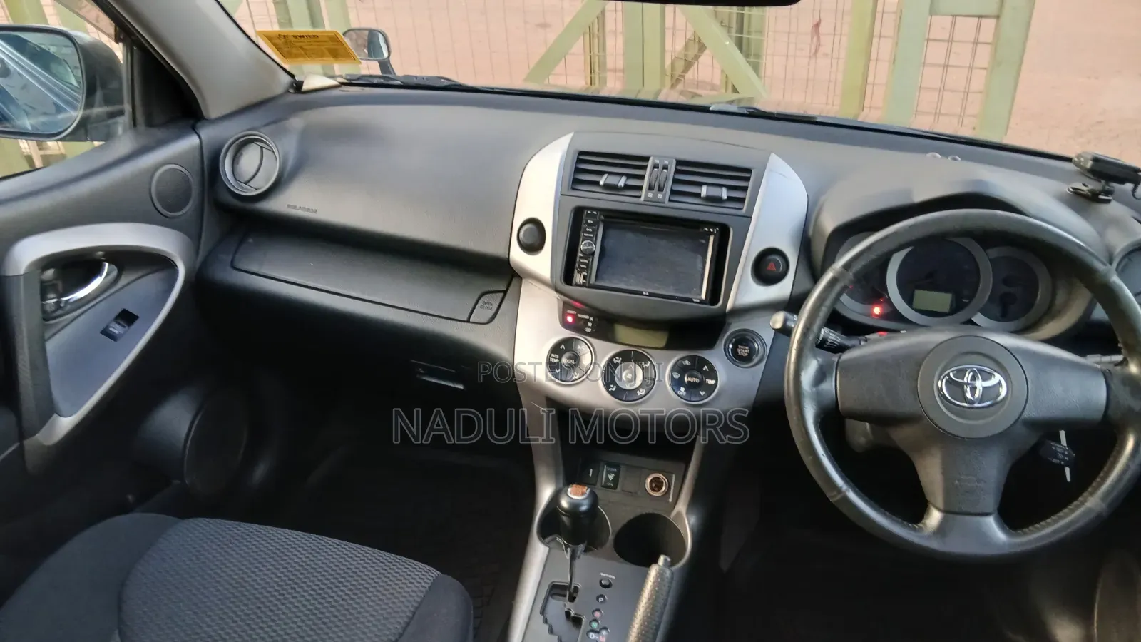 Toyota RAV4 2009