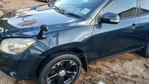 Toyota RAV4 2009