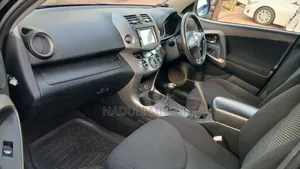 Toyota RAV4 2009