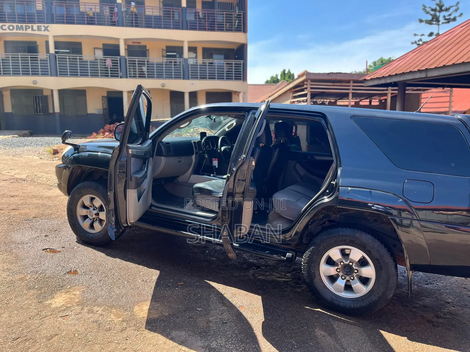 Toyota Hilux Surf 2005 Black
