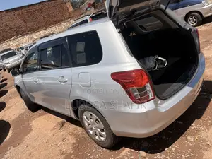 Toyota Corolla Fielder 1.5 Petrol AWD 2010 Silver