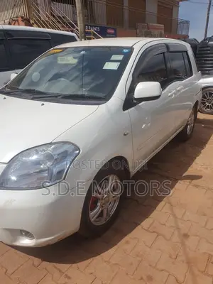 Toyota Raum 1.5 FWD 2008 White