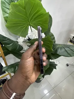 Apple iPhone 14 Pro 256 GB Purple
