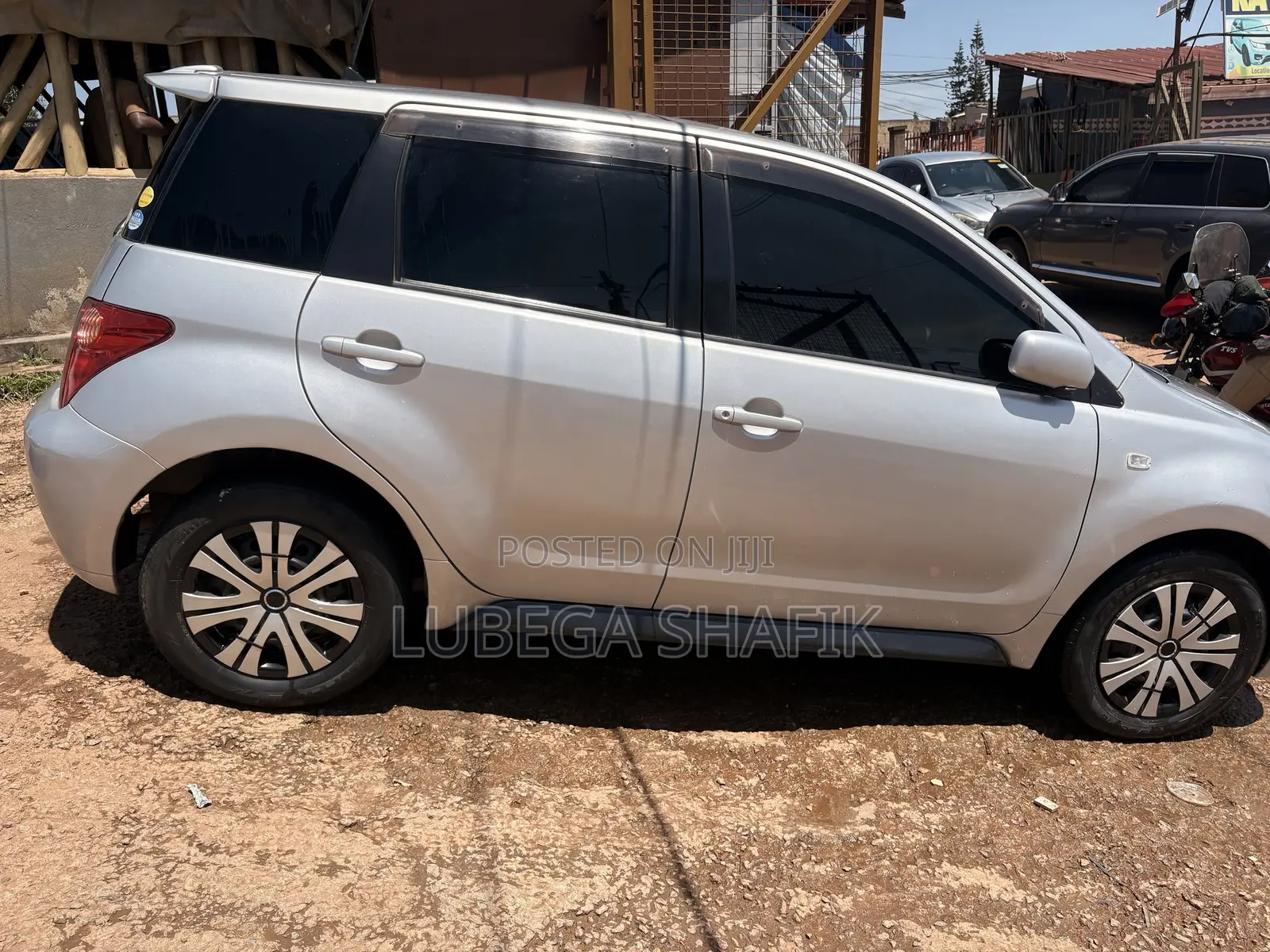 Toyota IST 2006 Silver