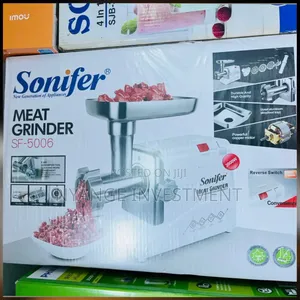 Sonifer SF-5006 2000W Electric Meat Grinder.