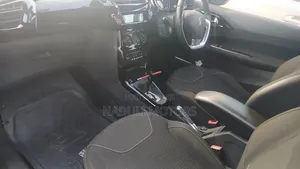 Citroen DS 3 2015 Yellow
