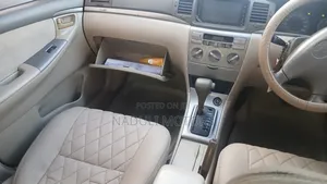 Toyota Corolla 2005 Silver