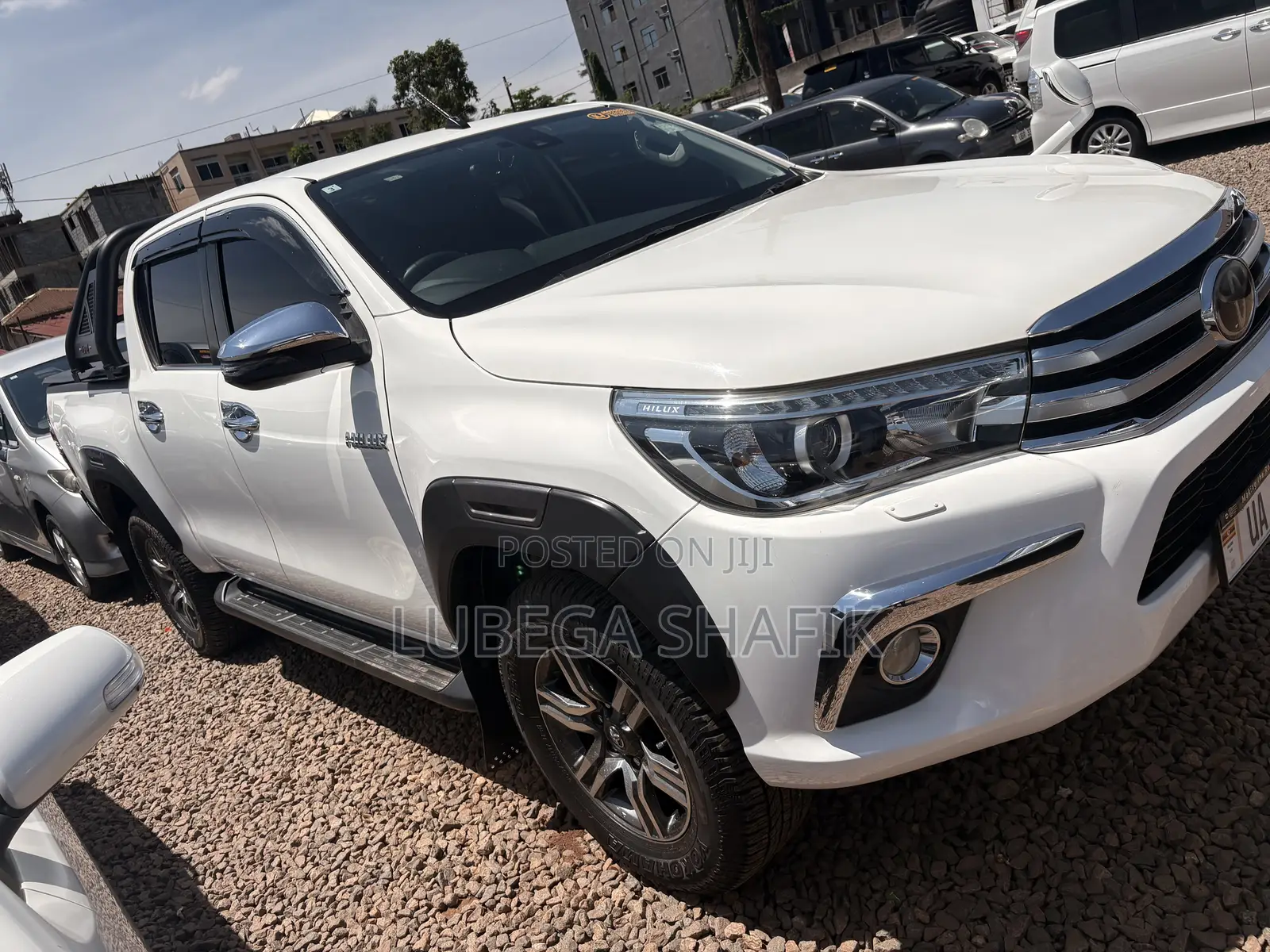 Toyota Hilux Revo Double Cab Deisel 2.4 AWD 2018 White