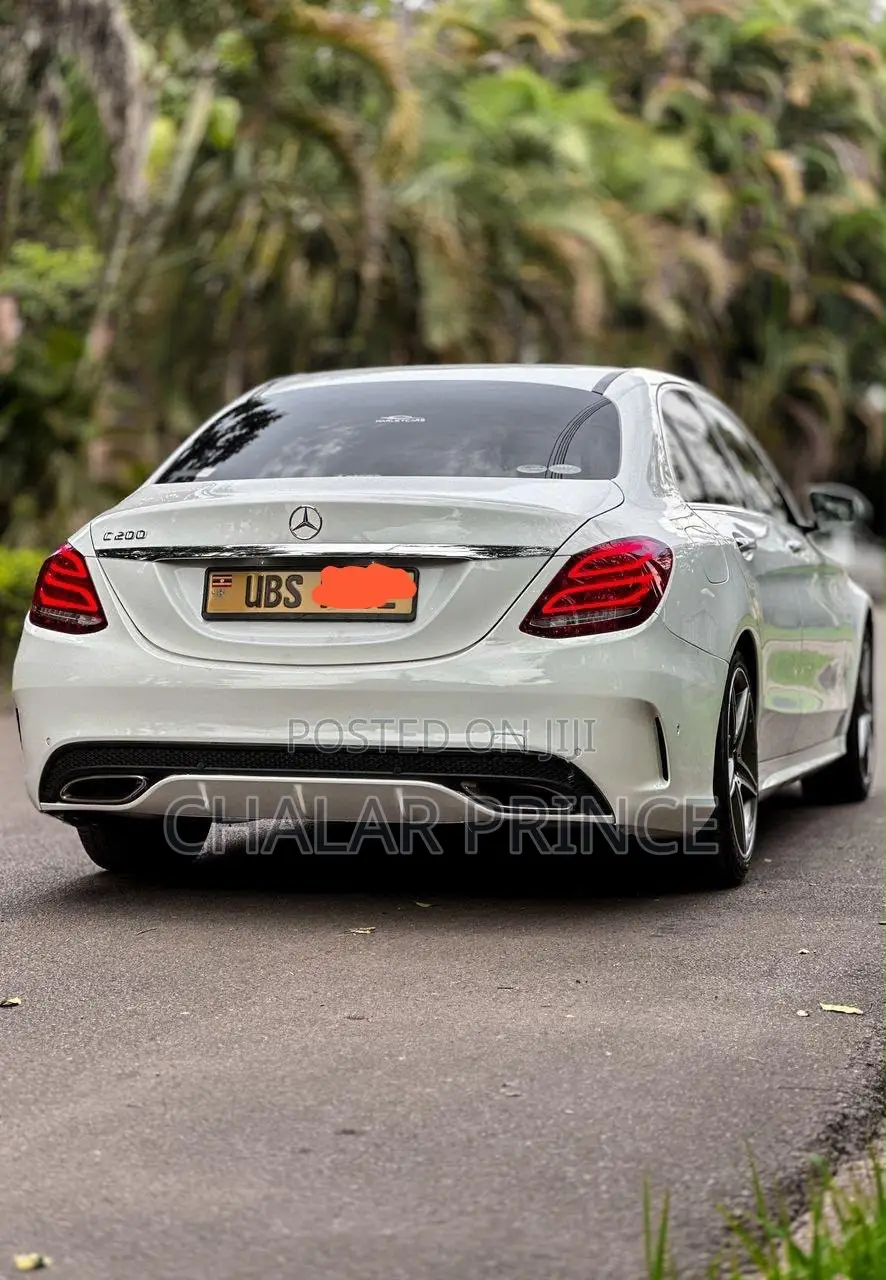 Mercedes-Benz C200 2016 White