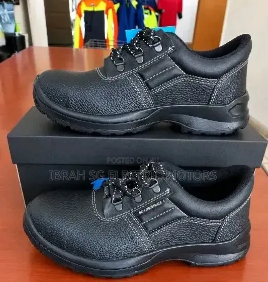 Heavy Duty Safety Shoes