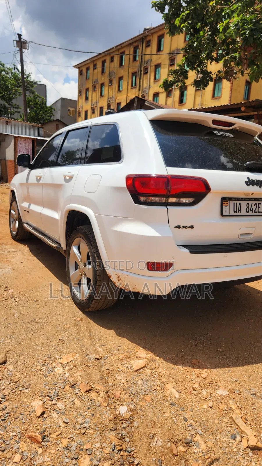 Jeep Cherokee Sport 4dr SUV (2.4L 4cyl 9A) 2015 White