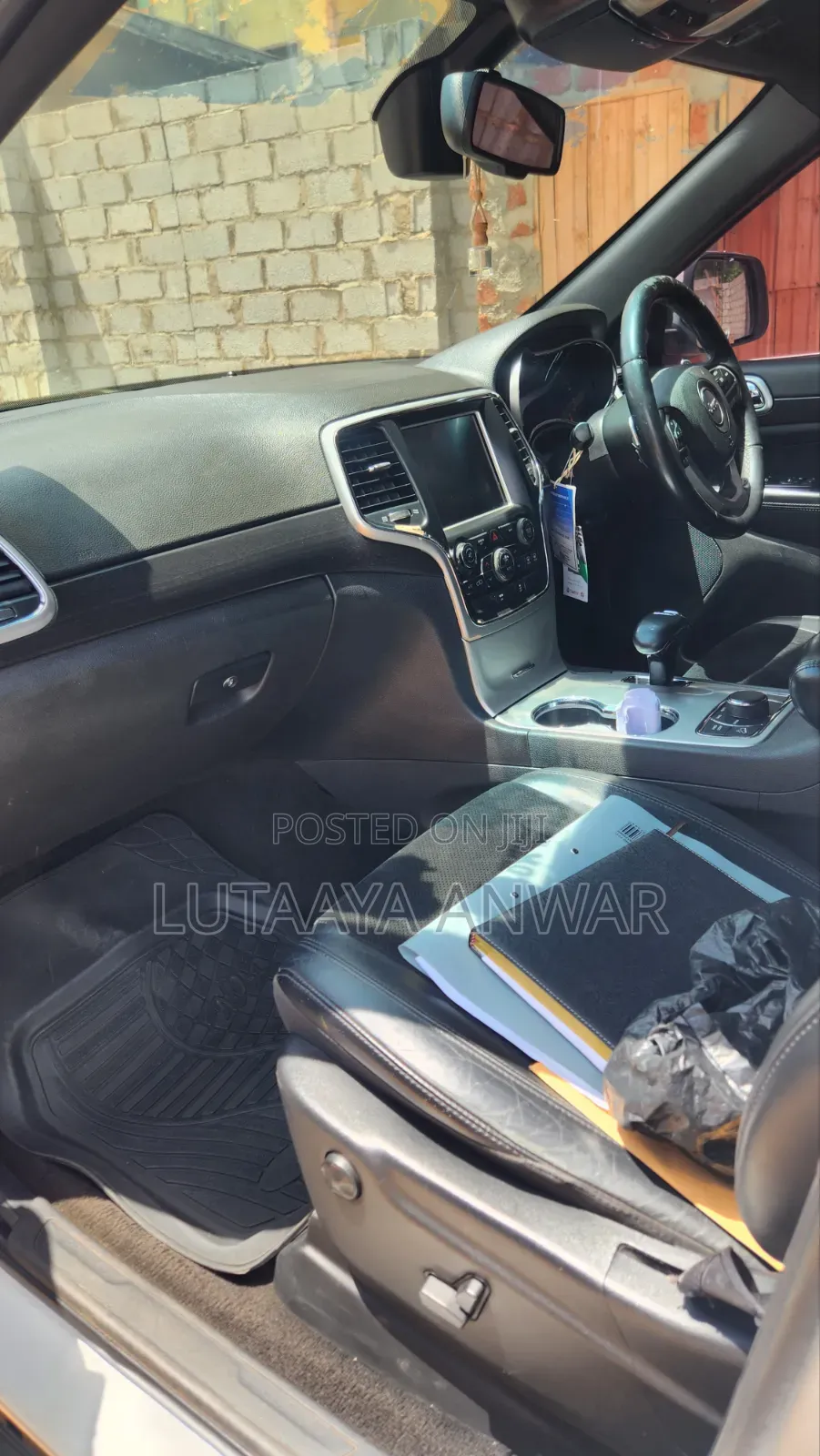 Jeep Cherokee Sport 4dr SUV (2.4L 4cyl 9A) 2015 White