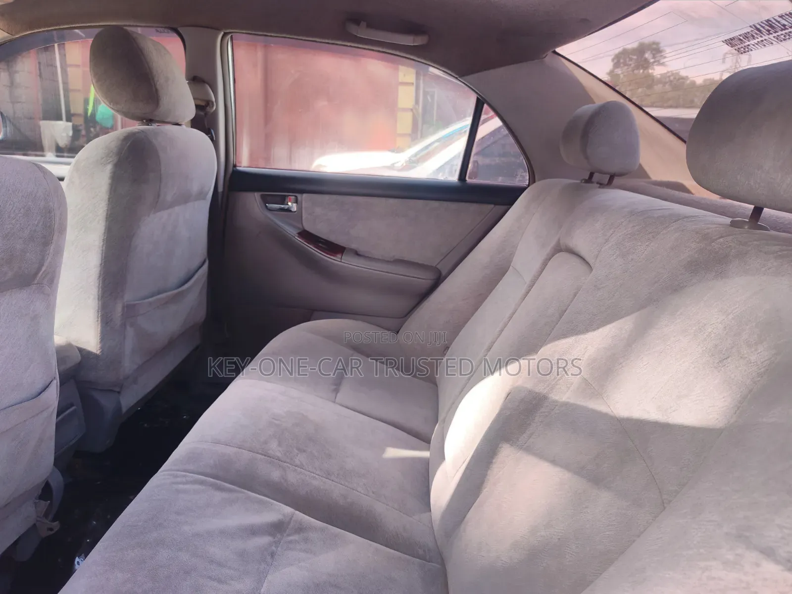 Toyota Corolla Sedan 2004 Silver