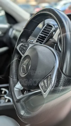 Mercedes-Benz GLE-Class GLE 350d 4MATIC 2018 White